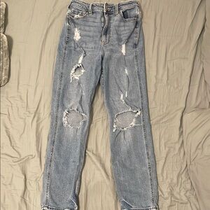 Ultra high-rise mom Jean / holister vintage stretch